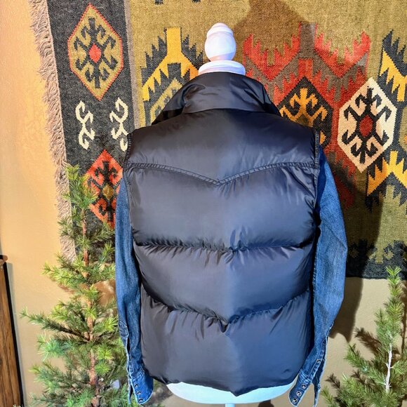Ralph Lauren cropped western down puffer vest. - Picture 3 of 4